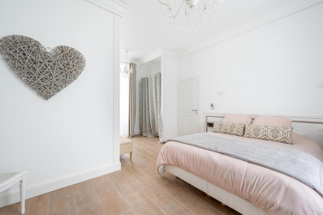 Bed and Breakfast Domaine Les Jardins Darsene Tinténiac Zewnętrze zdjęcie