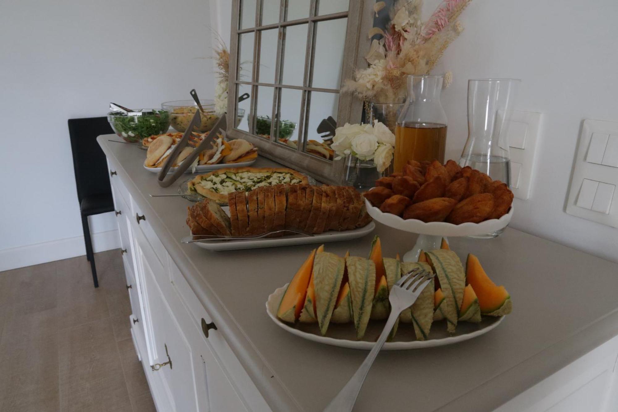 Bed and Breakfast Domaine Les Jardins Darsene Tinténiac Zewnętrze zdjęcie